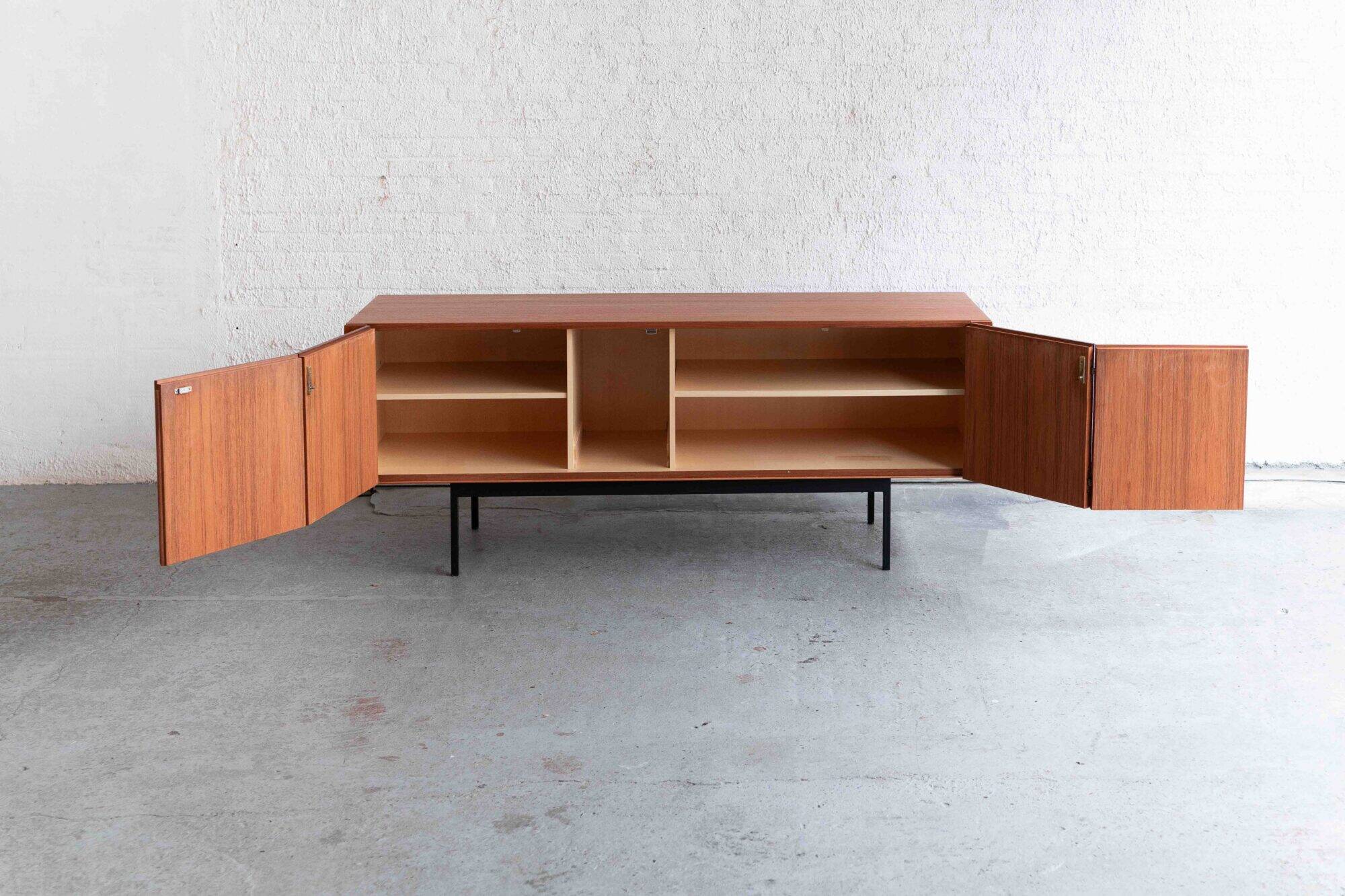 Buffet 'B20' by Dieter Waeckerlin