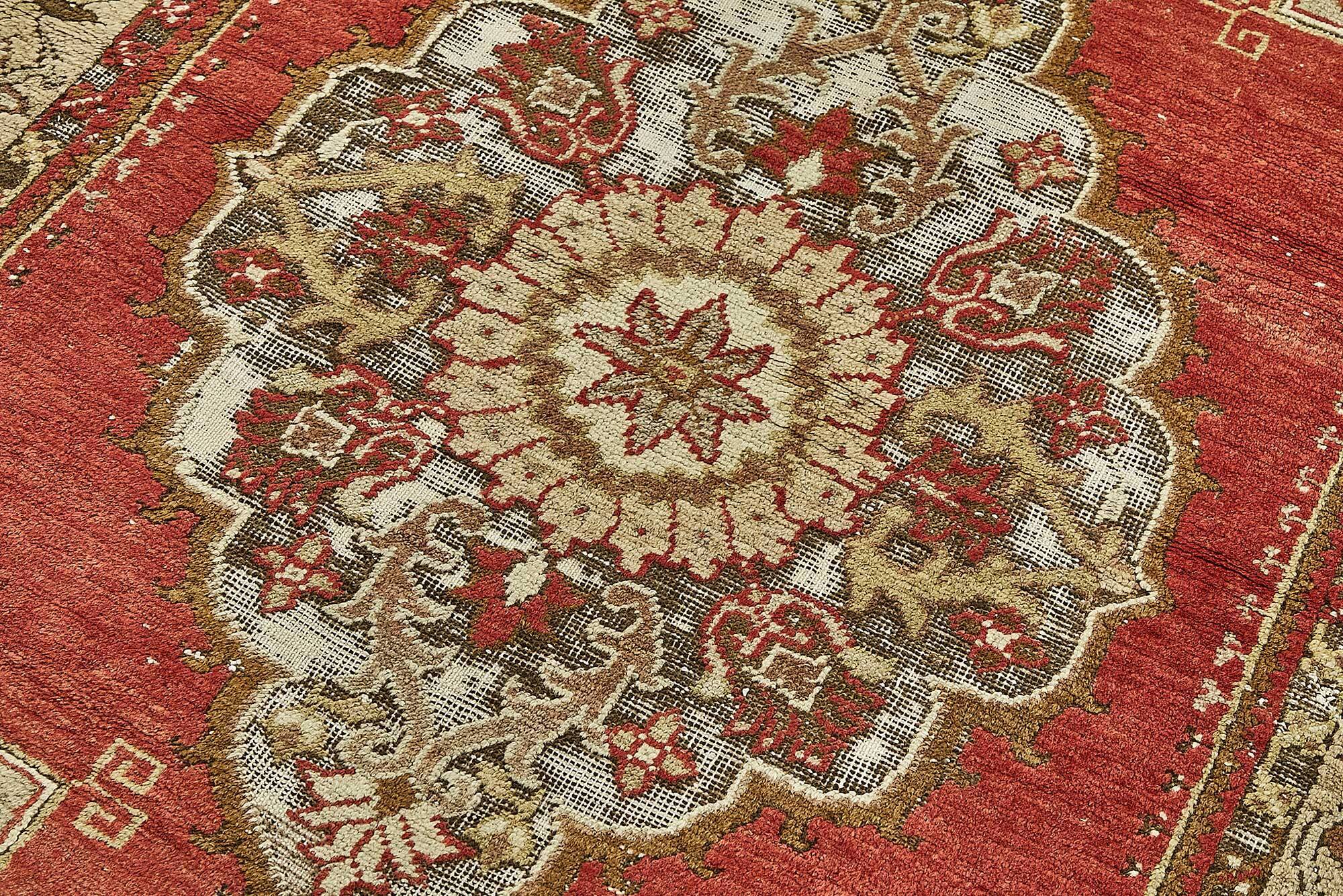 Turkish Vintage Anatolian Rug 112 cm x 187 cm
