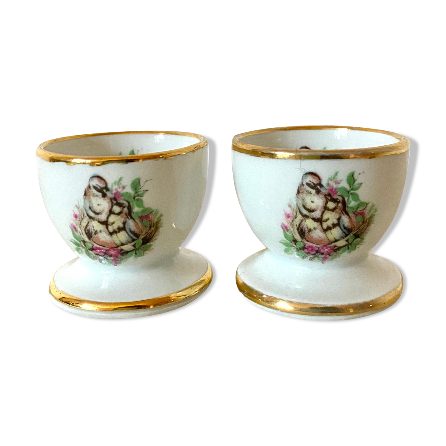 2 porcelain shells birds