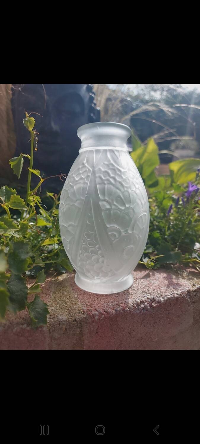 Joma art deco vase
