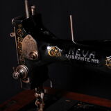 Hand crank sewing machine