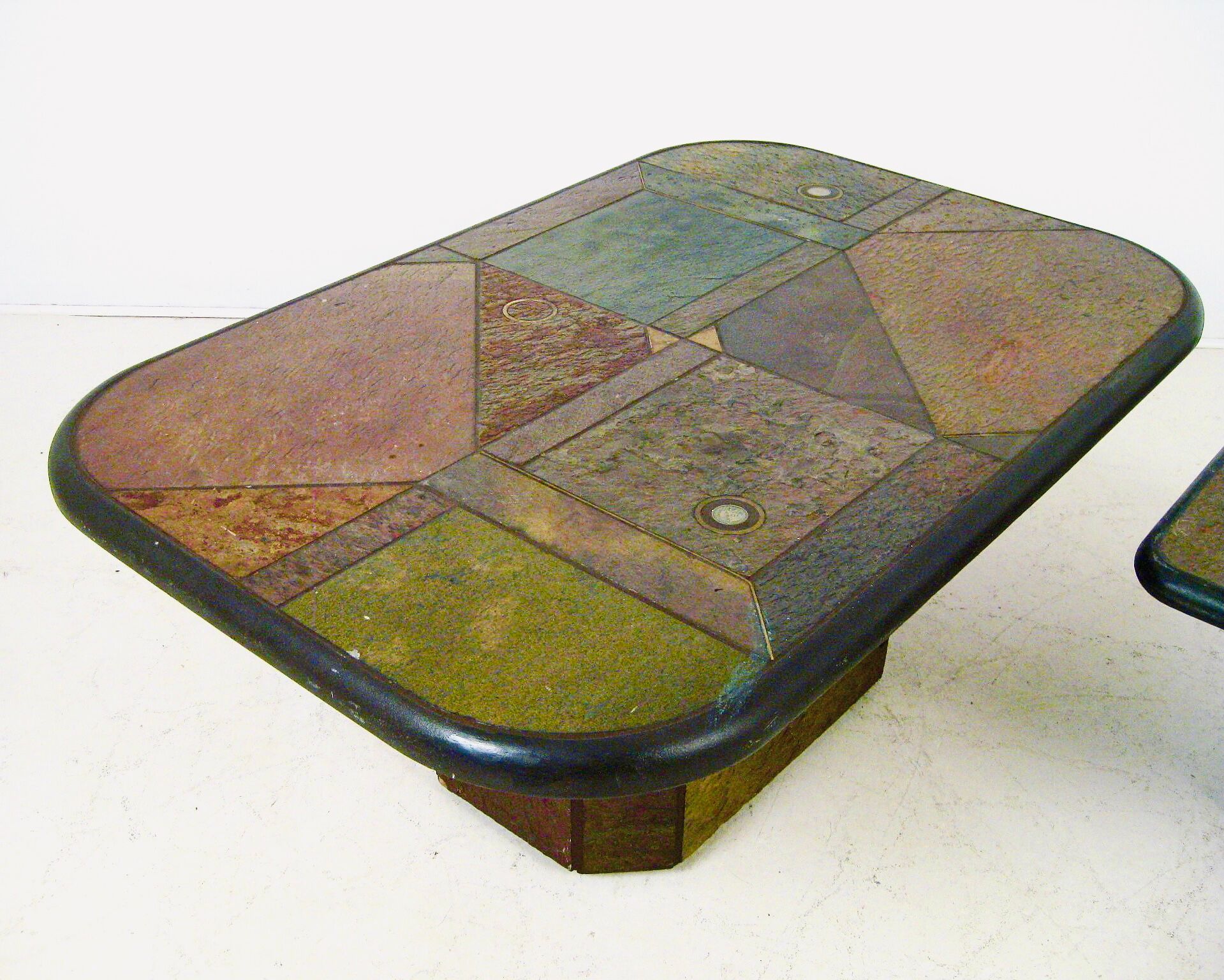 Coffee table in stone marquetry