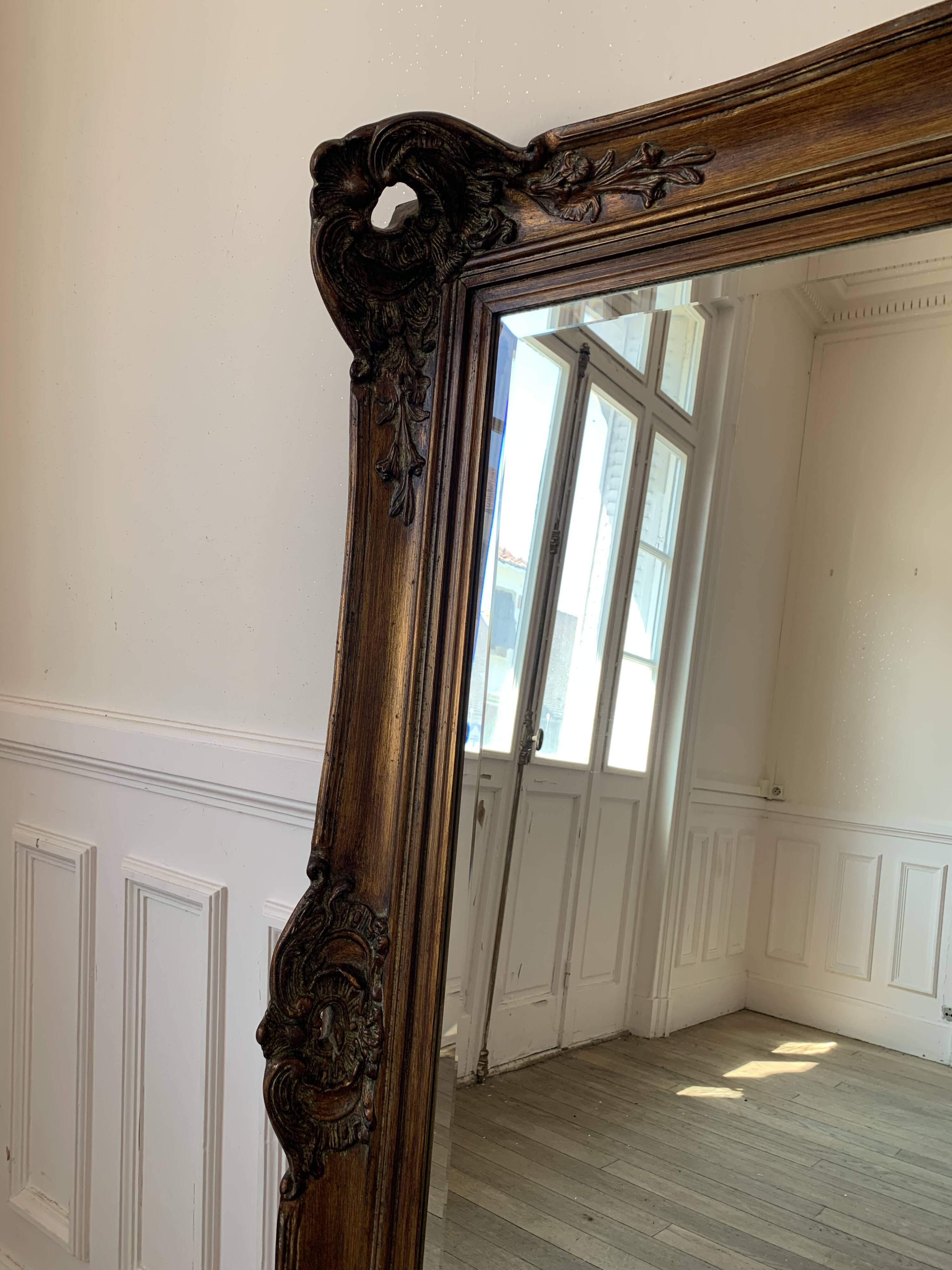 Old beveled mirror 123x142cm