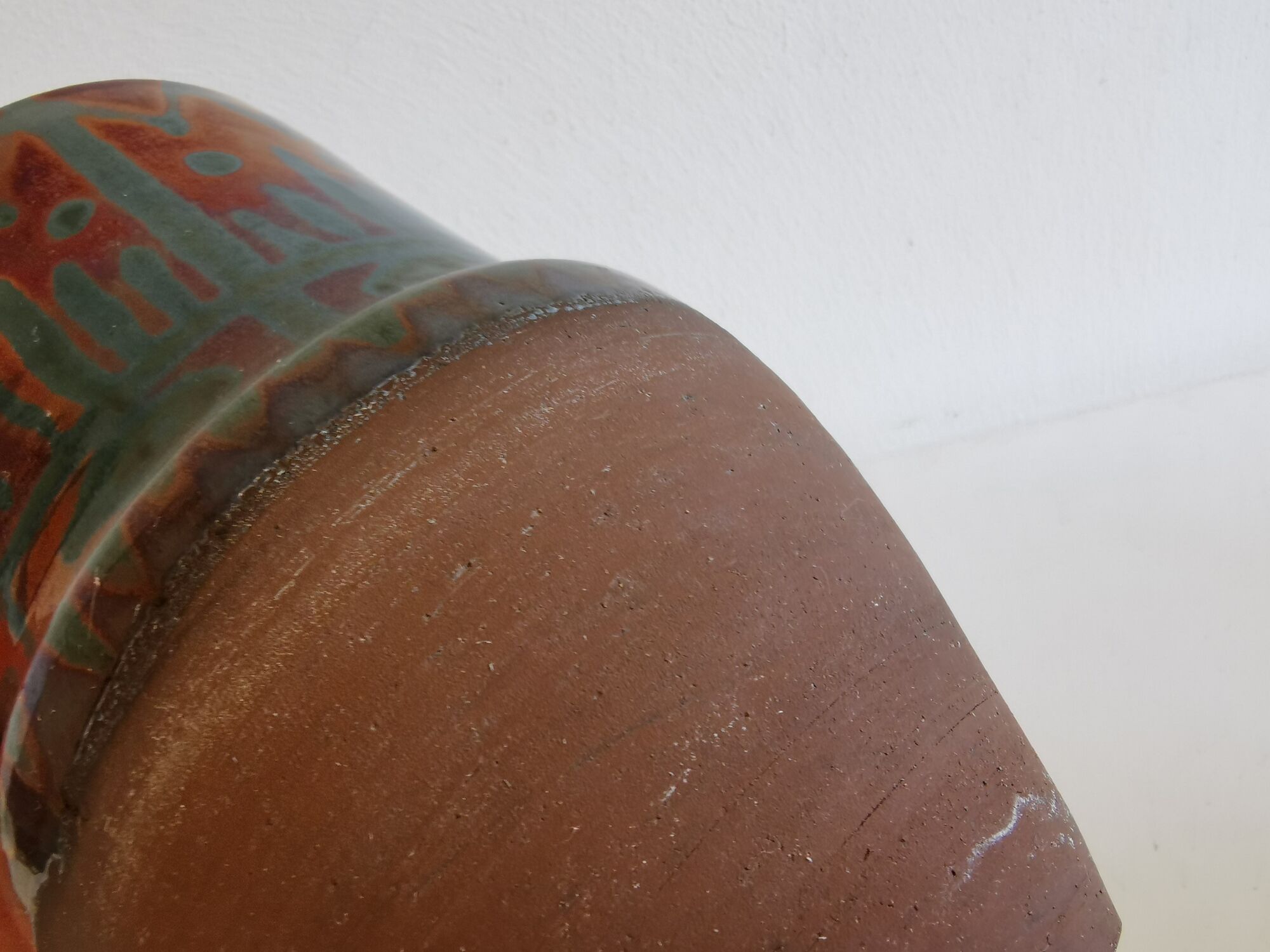 Ceramic vase from the 1960-1970s, made by Nis Staugaard, Svaneke - Bornholm Denmark.