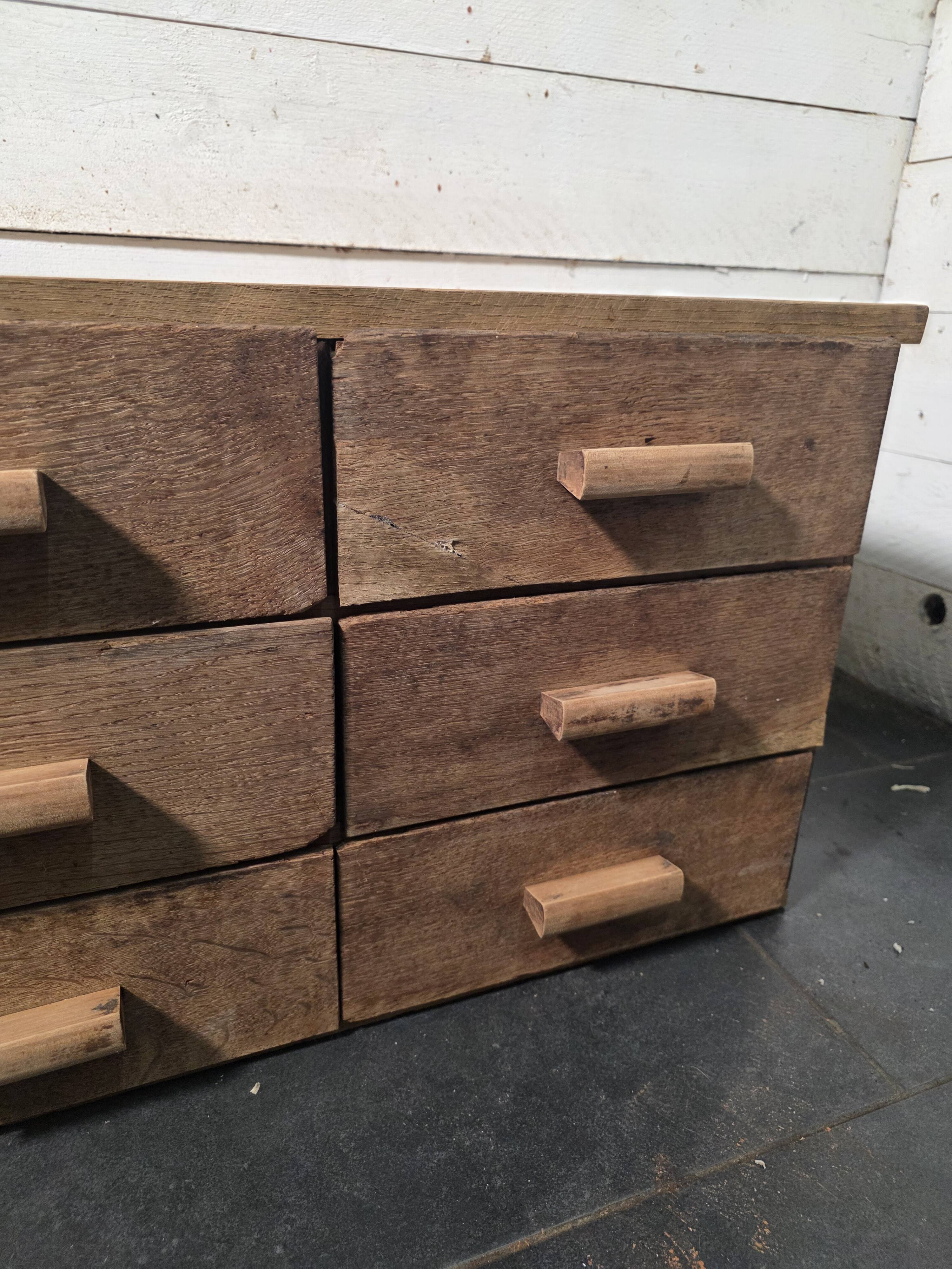 Antique workshop furniture with 6 drawers