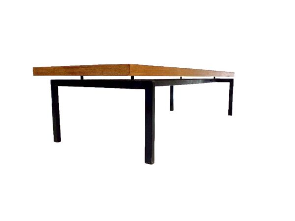 Table basse vintage minimaliste