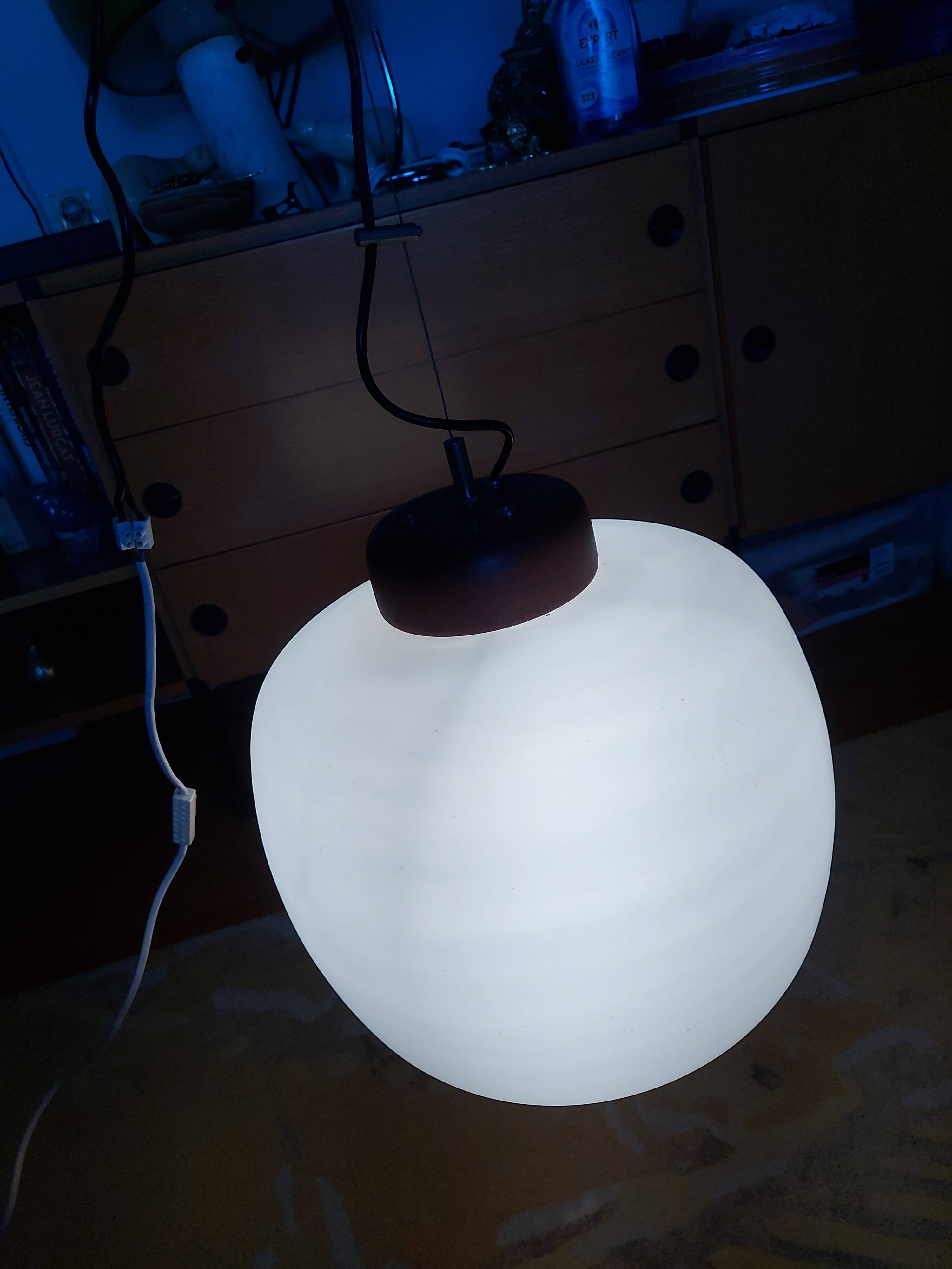 50's, 60'S design pendant lamp in opaline and teak by Goffredo Reggiani.