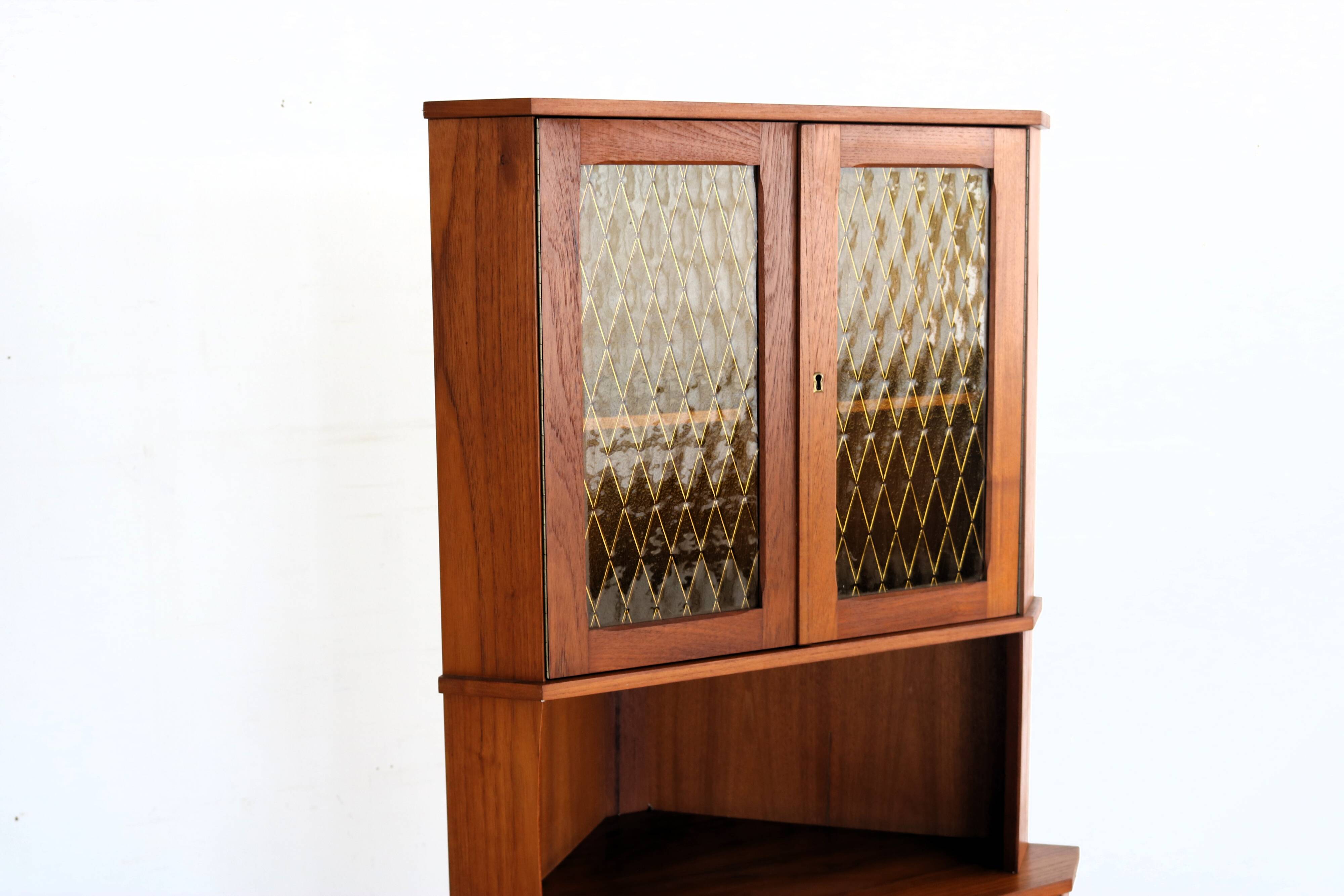 vintage corner cabinet | display cabinet | 1960s | Danish