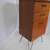Vintage chest of drawers
