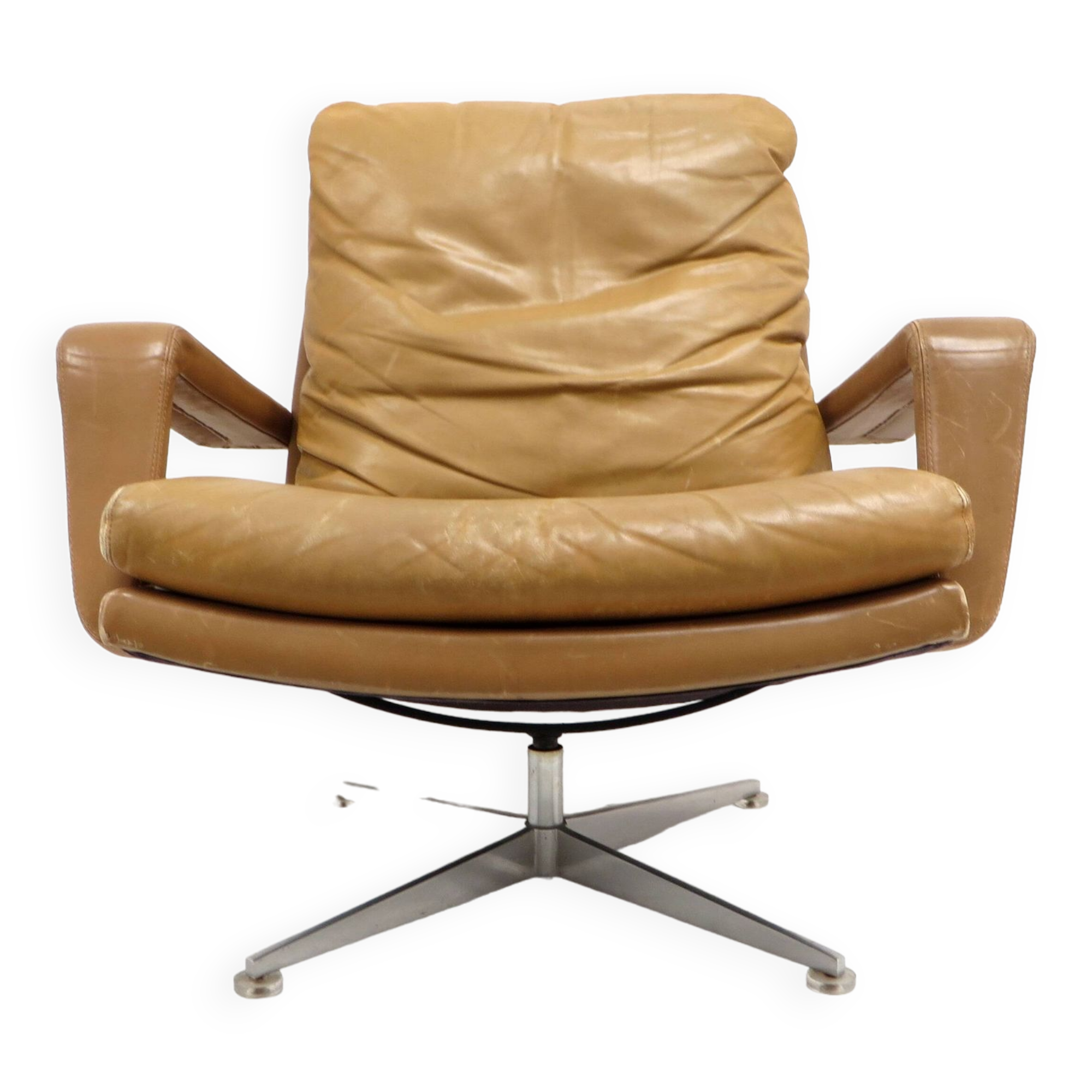 Vintage swivel chair designed by Hans Kaufeld in the 60s