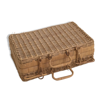 Wicker suitcase