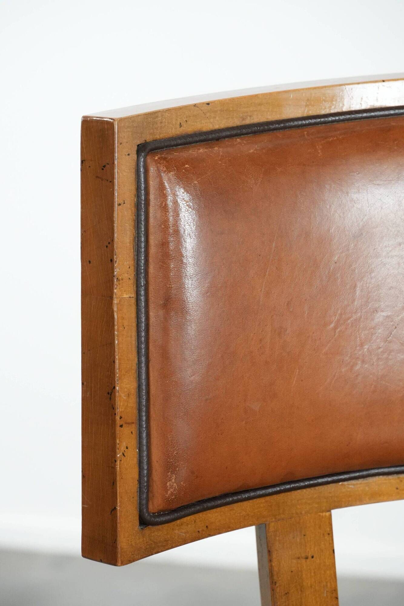 Vintage design armchair / cocktail chair made of sheepskin leather