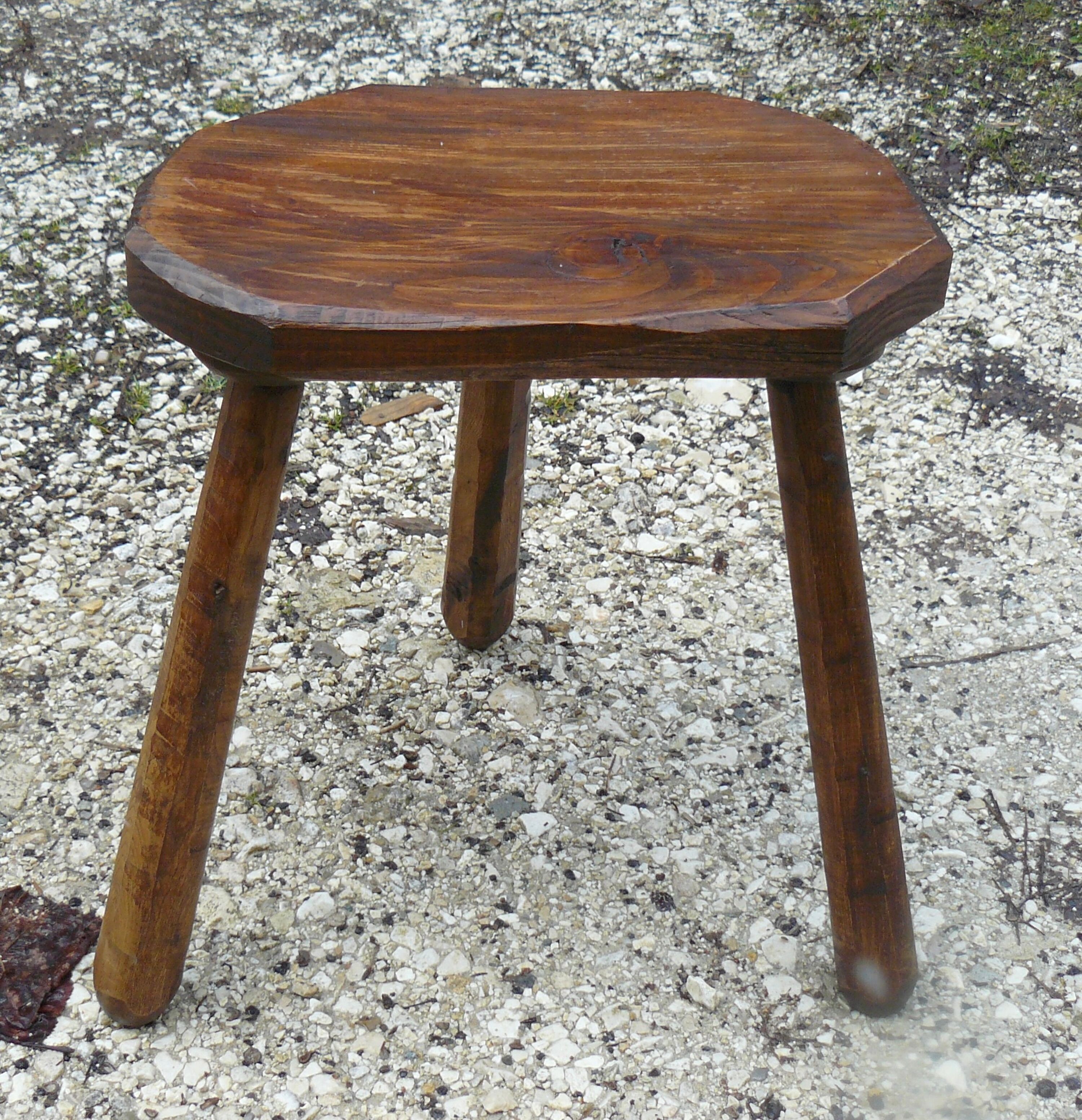 Vintage brutalist tripod stool 1960s