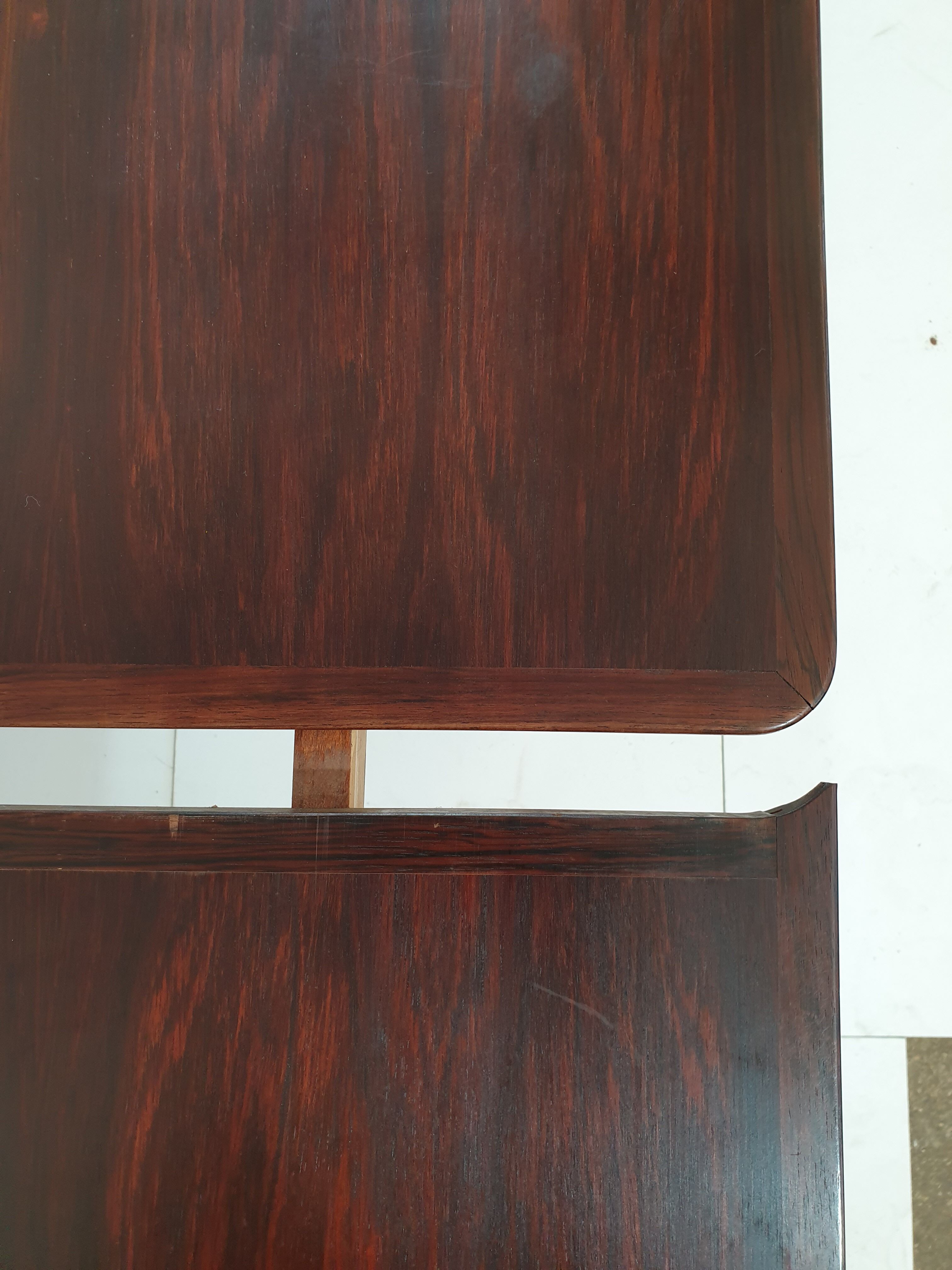 Rio 1950 rosewood table