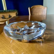 Cendrier en cristal Baccarat à décor étoilé
