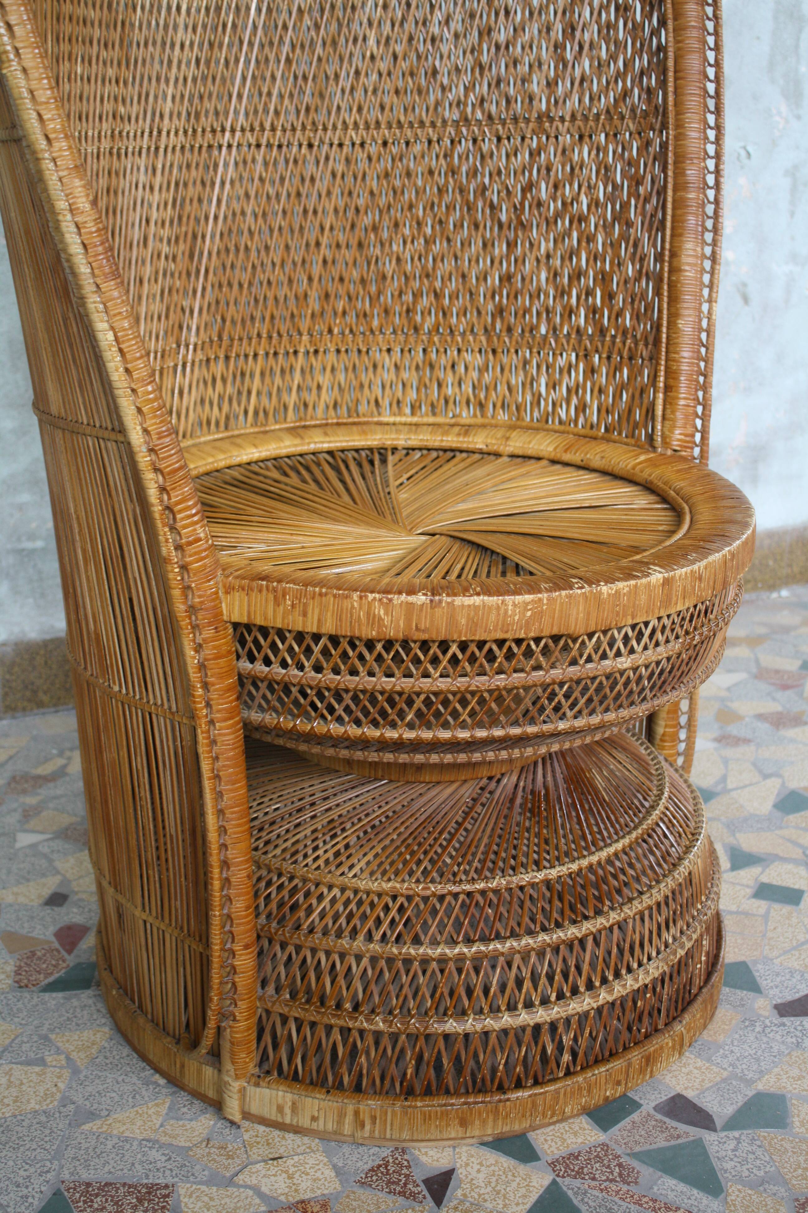 Fauteuil rotin style Emmanuelle 1970's