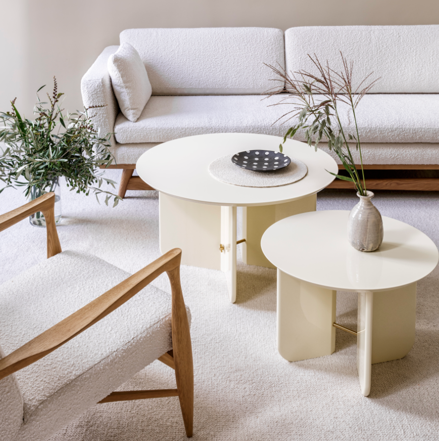 Sofa 210 White Curlet