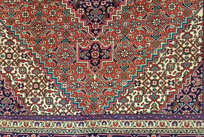 Tapis persan tabriz xxeme siecle 200x295cm