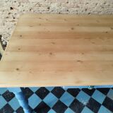 Farm table