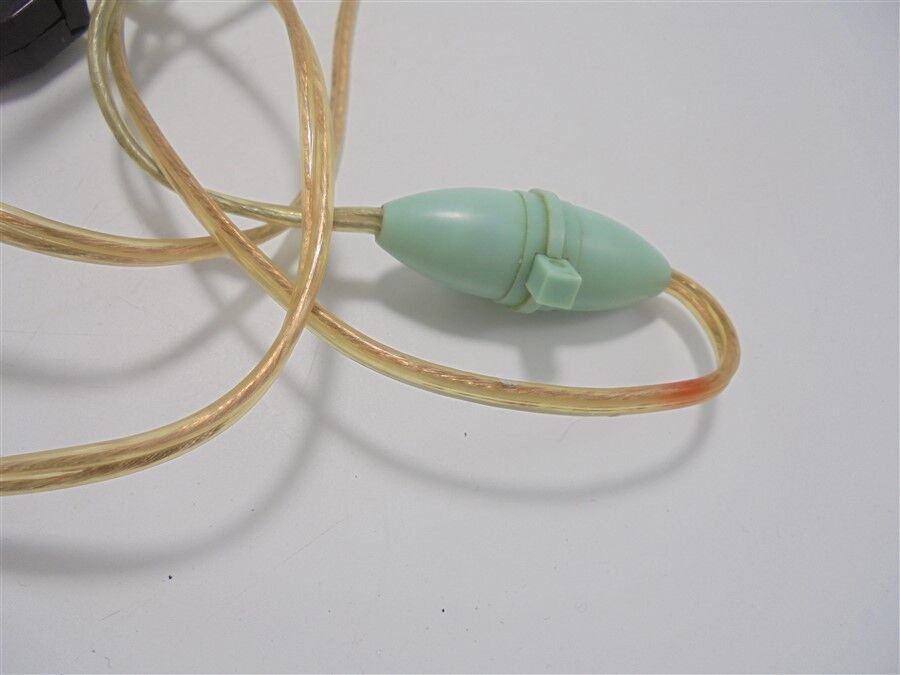 Green opaline lamp