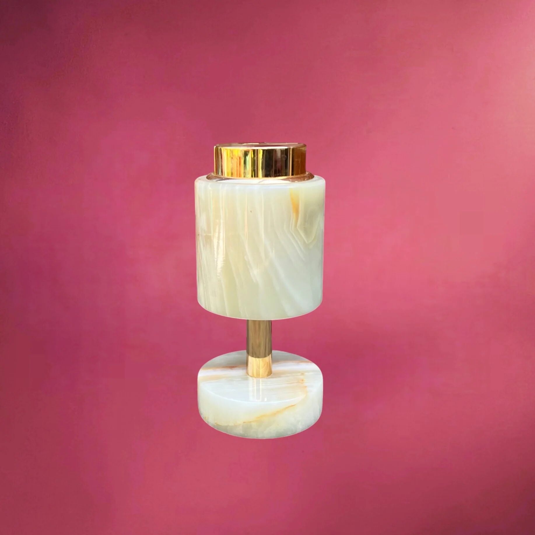 Sarome Japan onyx and gold metal table lighter – 1970s