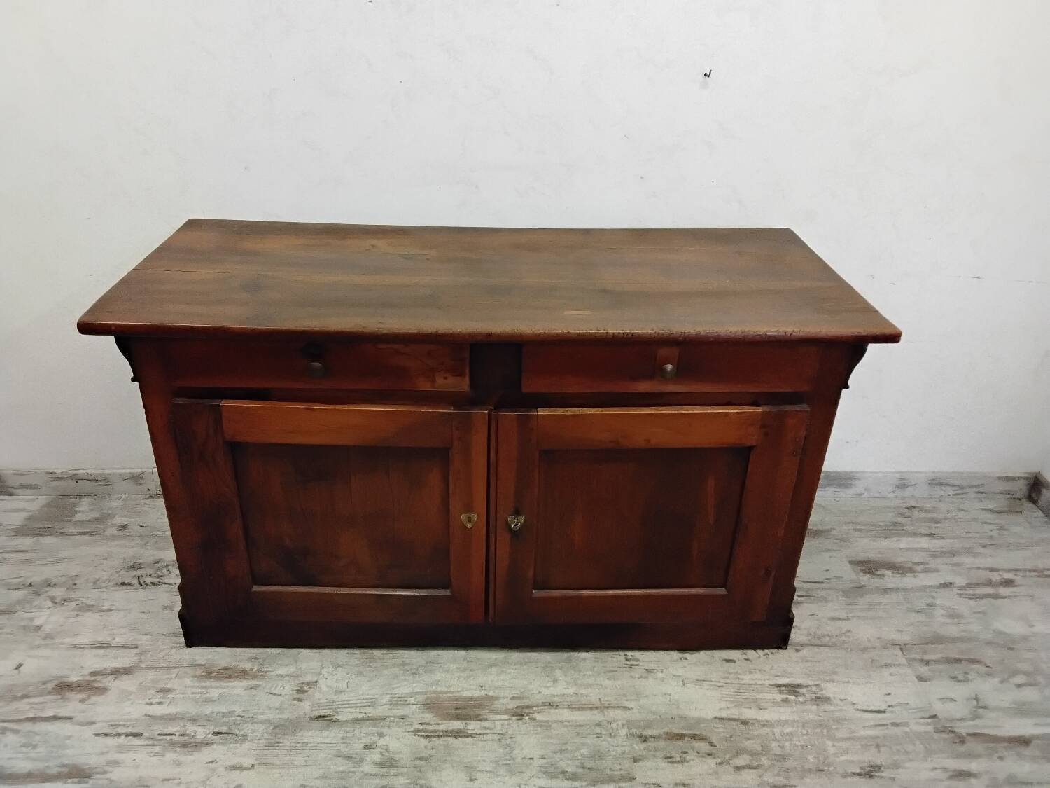 Meuble de métier,  ancien comptoir de mercerie