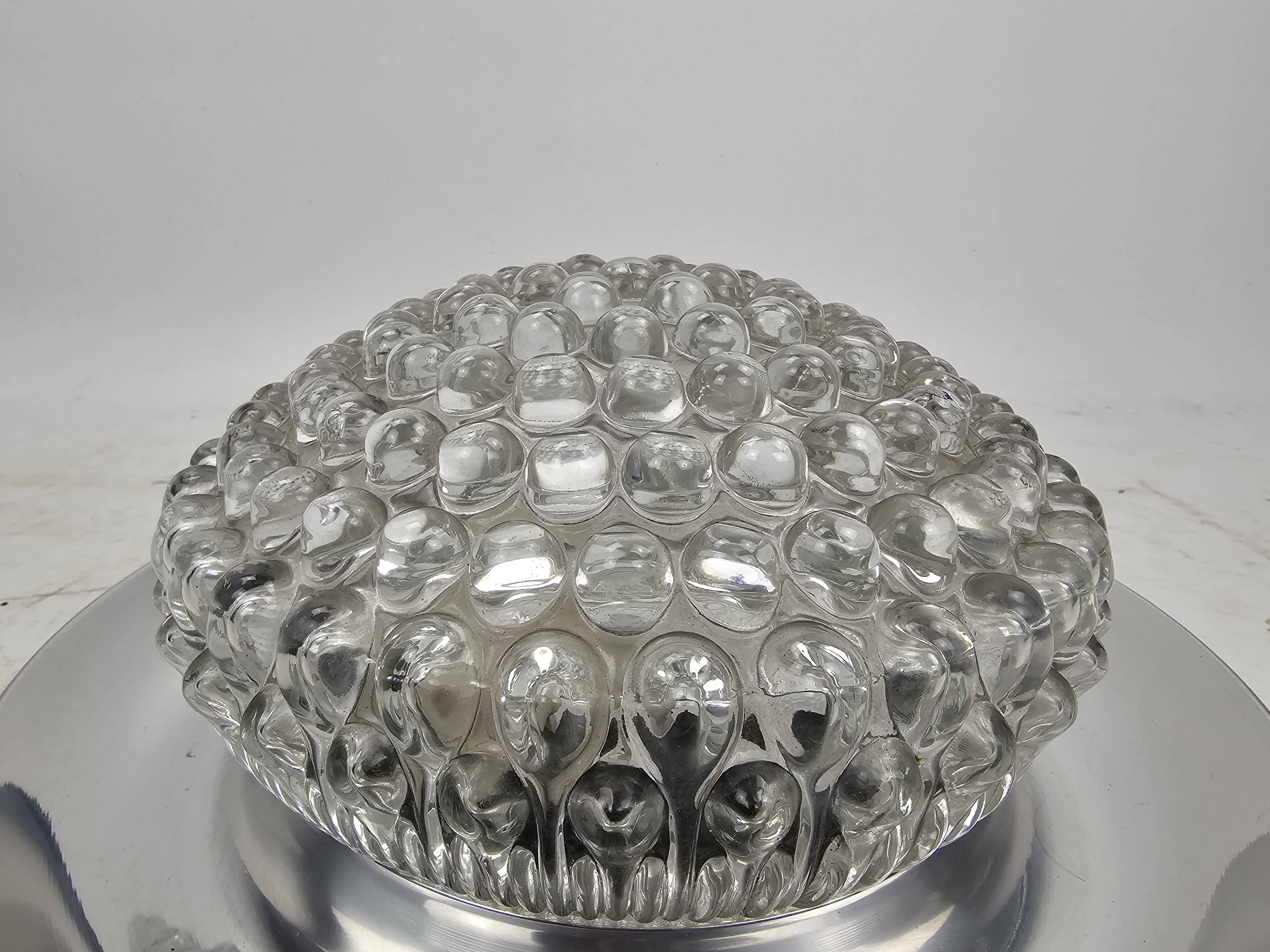 Plafonnier vintage, bague chromée et abat-jour en verre bullé