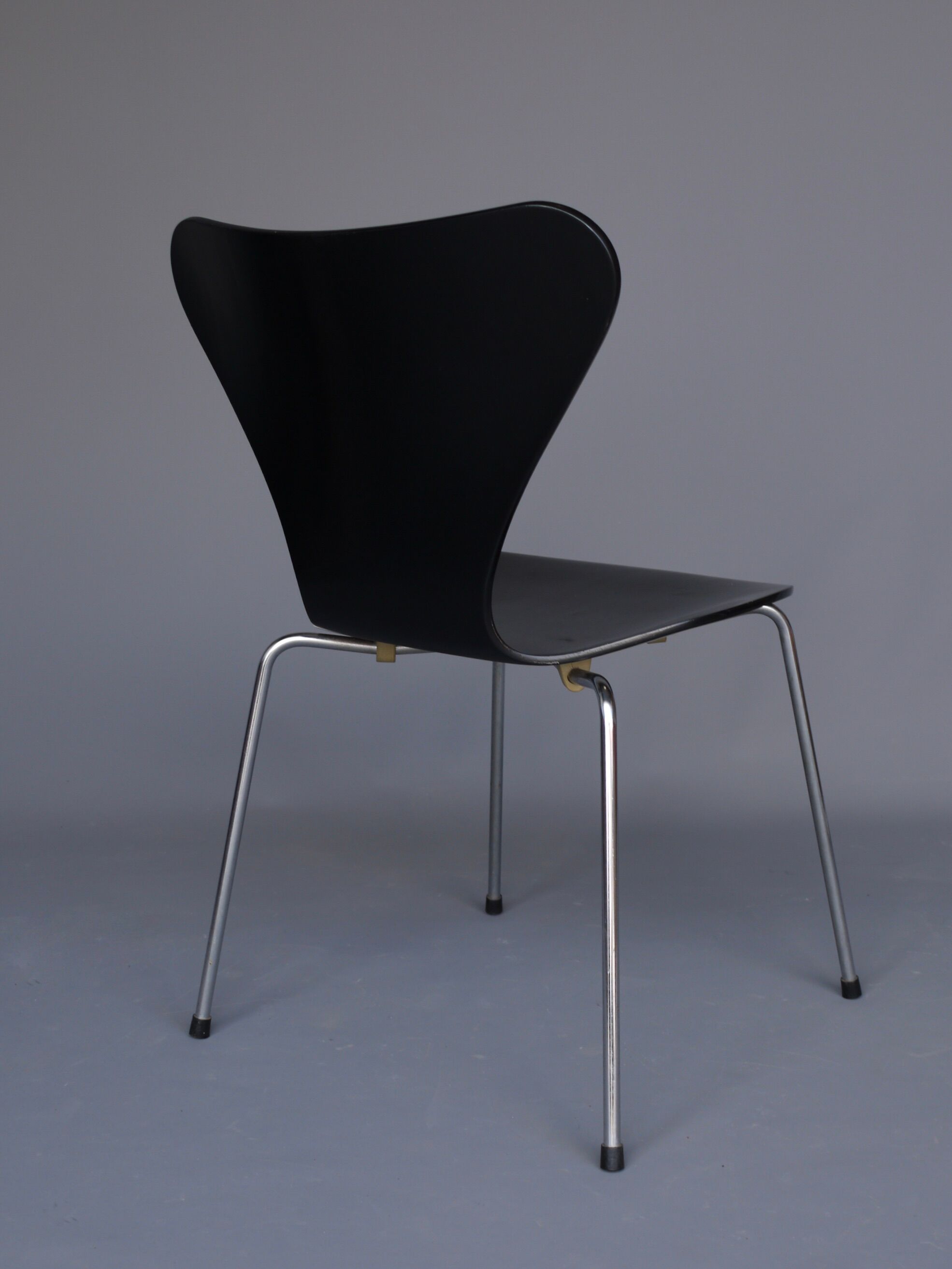 Arne Jacobsen Series 7 Chairs by Fritz Hansen. 1960s