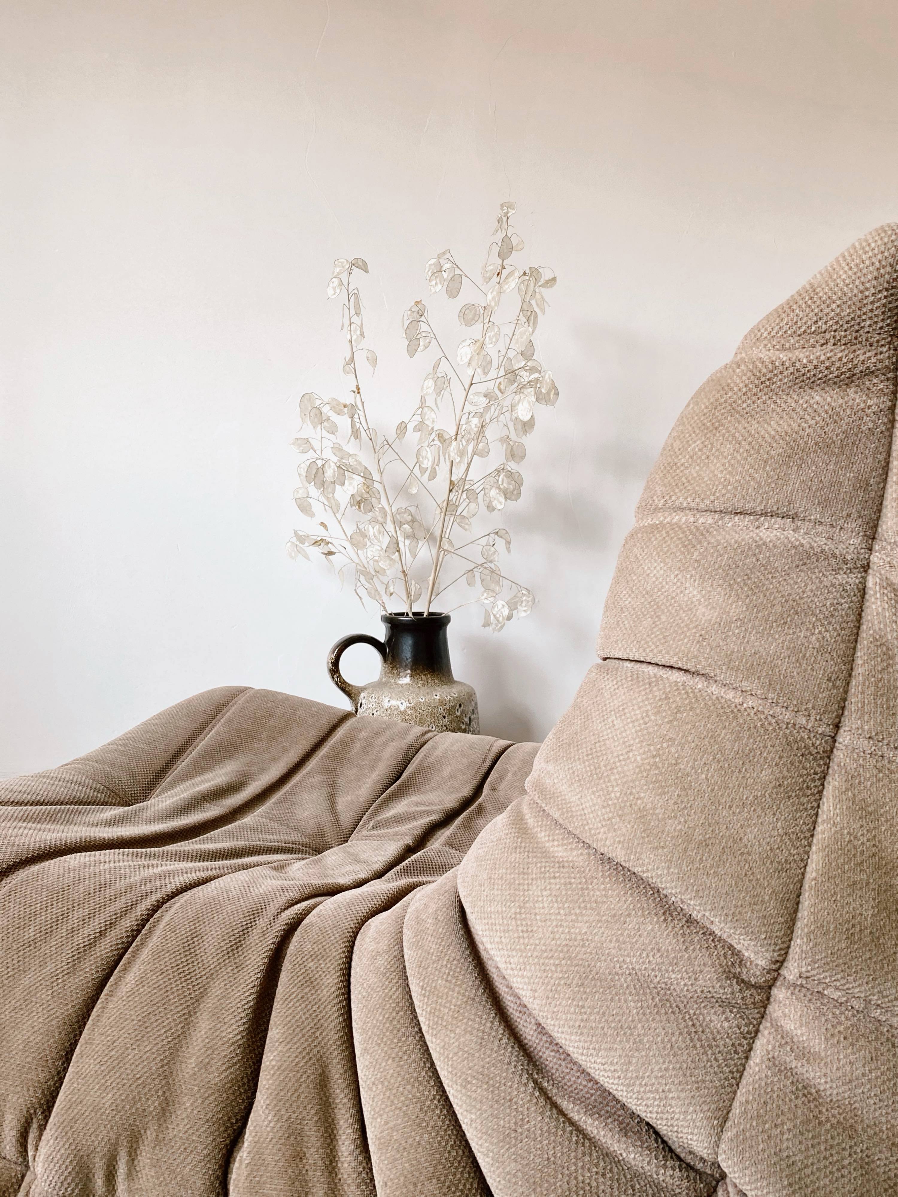 Chair and ottoman Togo by Michel Ducaroy for Ligne Roset