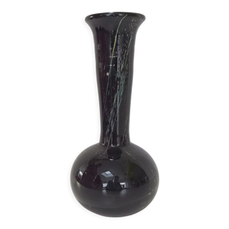 Iridescent black vase signed by the Phoenician Malta