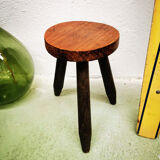 Tripod farm stool