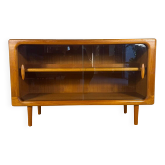 Vintage Dyrlund buffet in teak with sliding glass doors – Denmark 1960s