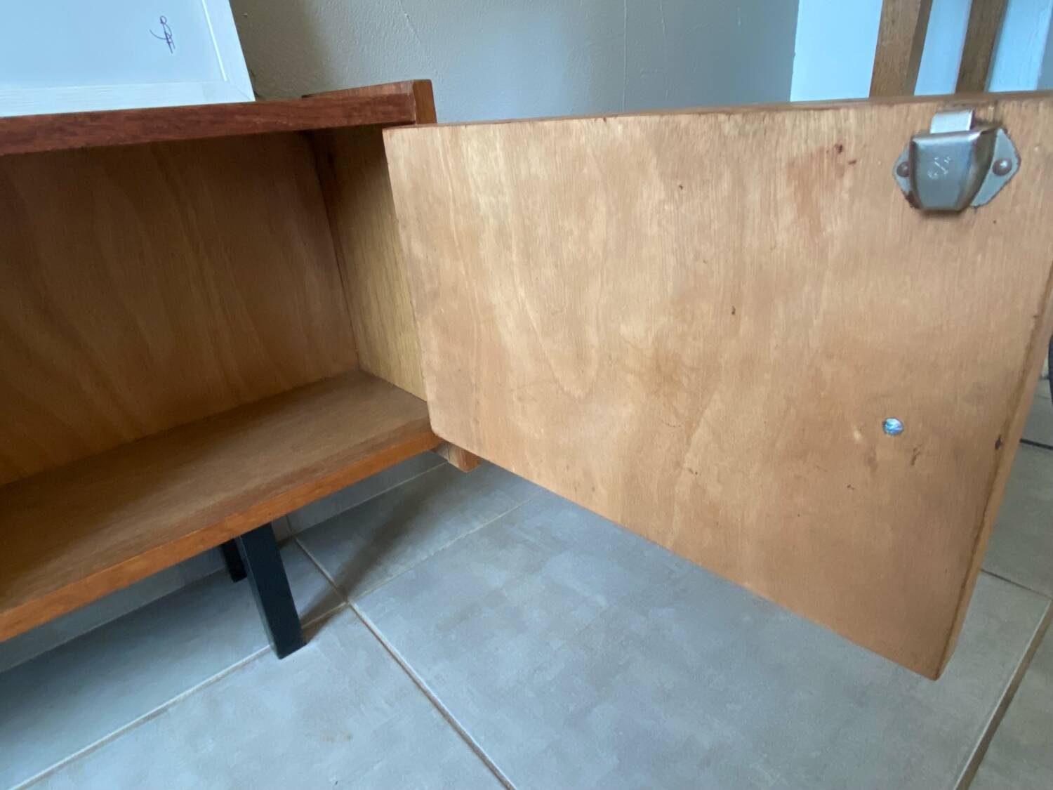 Low vintage sideboard (shallow)