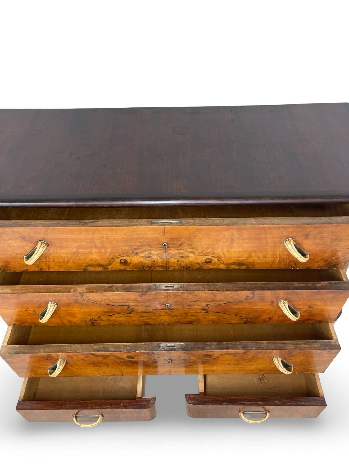 Commode italienne Art déco en ronce de noyer, années 1920