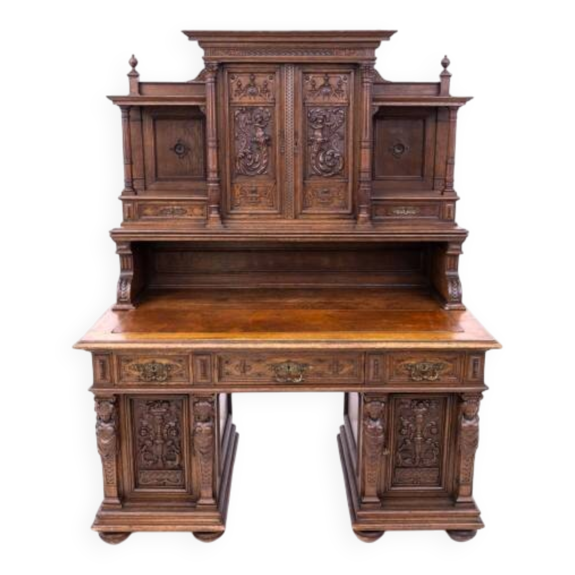 Bureau de style Renaissance antique, France, vers 1880.