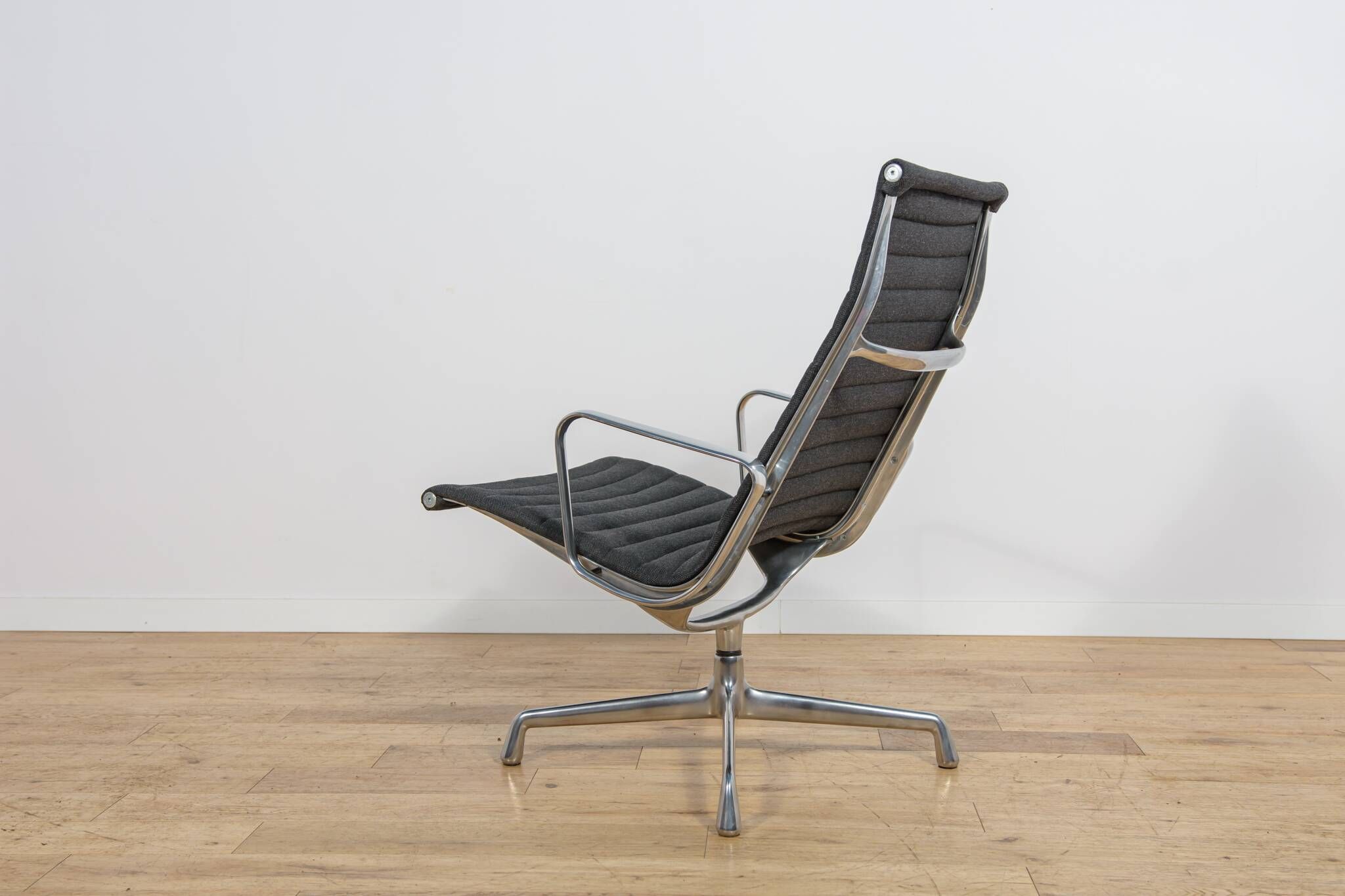 EA124 Lounge Chair by Charles & Ray Eames for Herman Miller, United States, 1980s