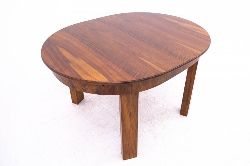 Art Deco table from the 1940s, Poland. After renovation.