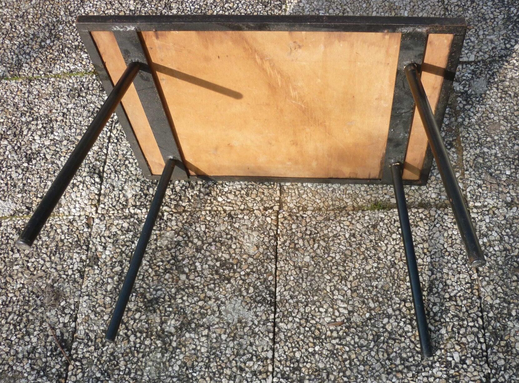 Coffee table in earthenware tiles