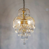 Chandelier with cascading pendants