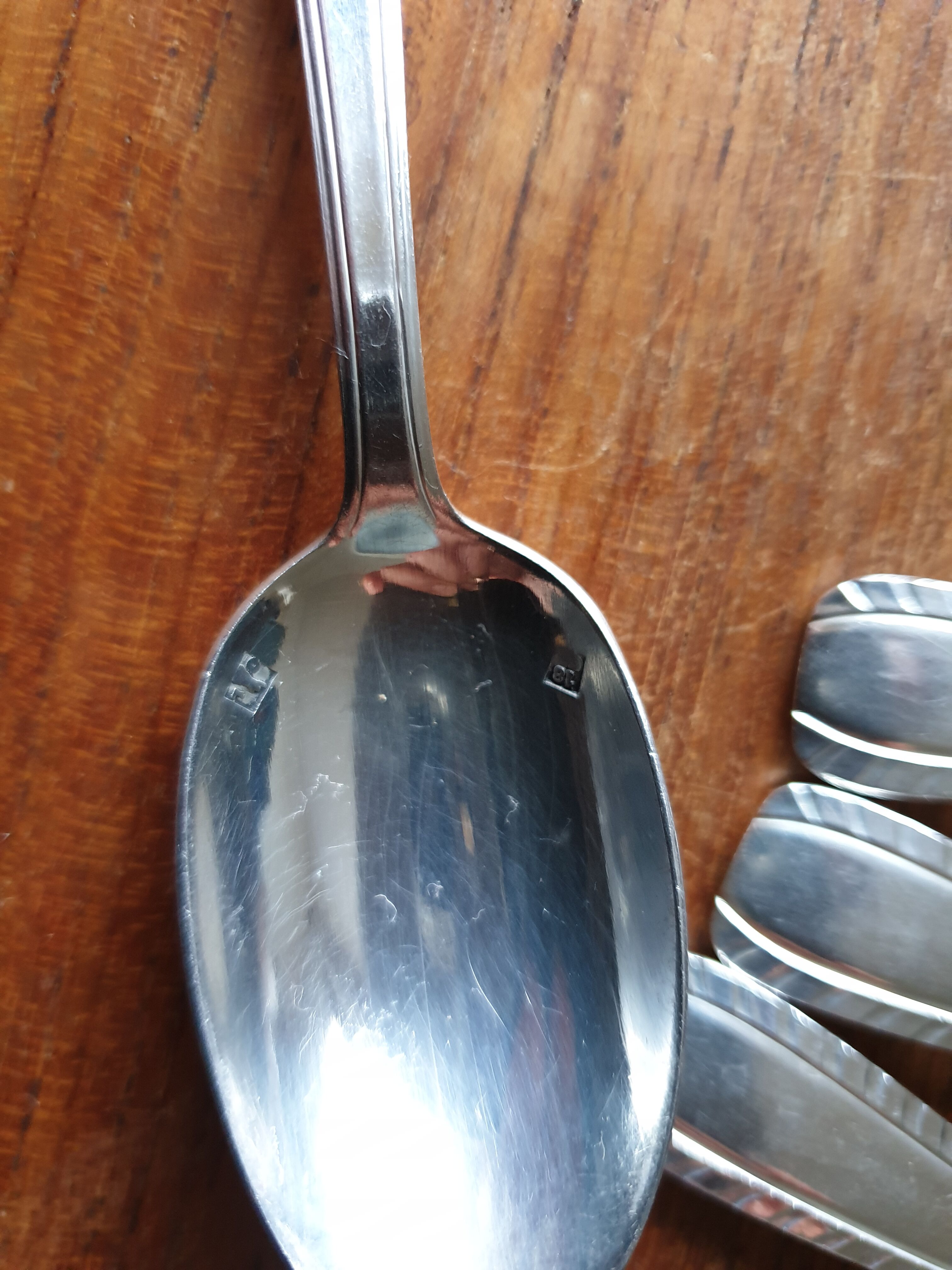 set of 6 small art deco spoons in silver metal