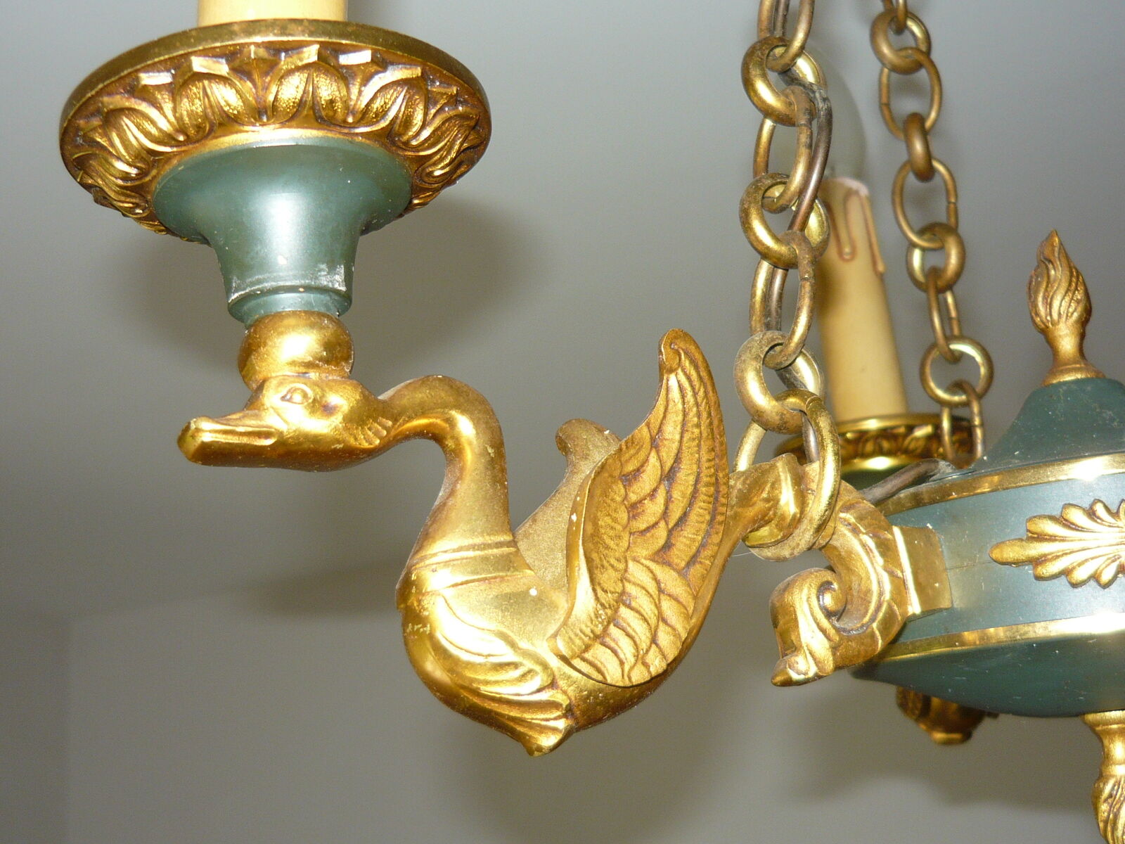 Lustre empire Lucien Gau 3 fires