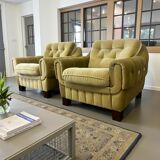 Set of 2 XL vintage single armchairs in space age style.