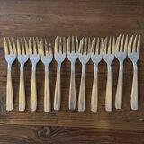 11 fourchettes à gâteau en métal argenté