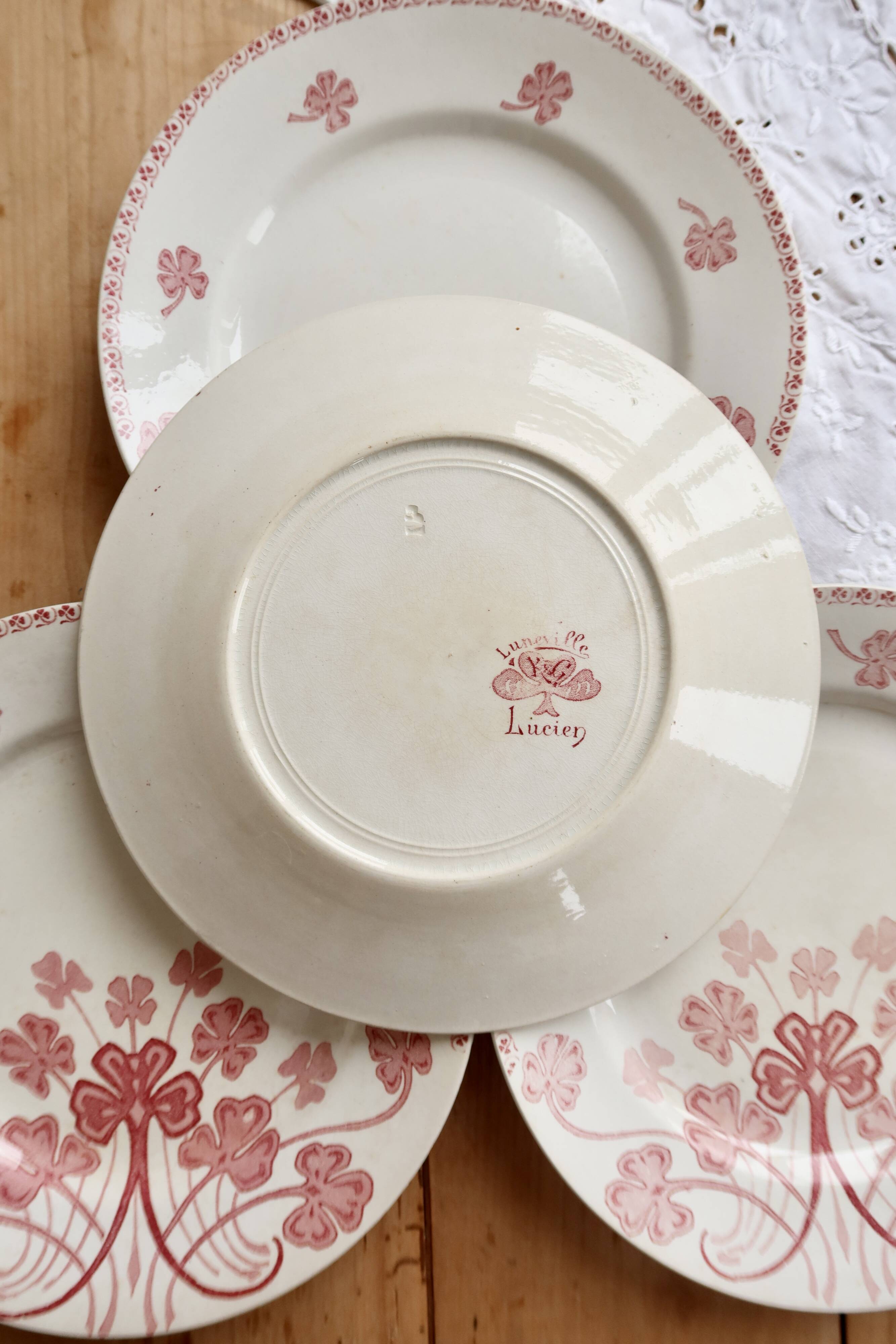 4 flat plates red earthenware Lunéville "Lucien"