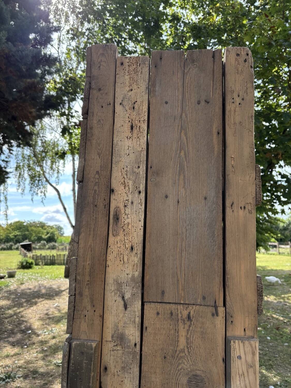 Trade furniture with locker