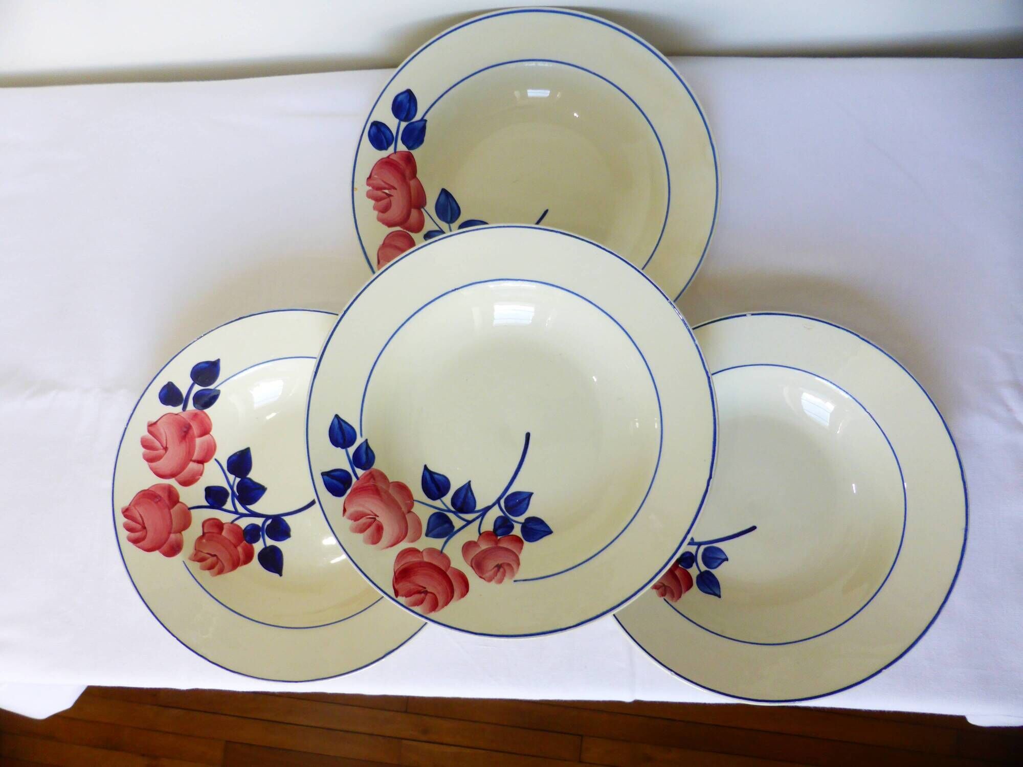 4 vintage deep plates from the HBCM factory 220633