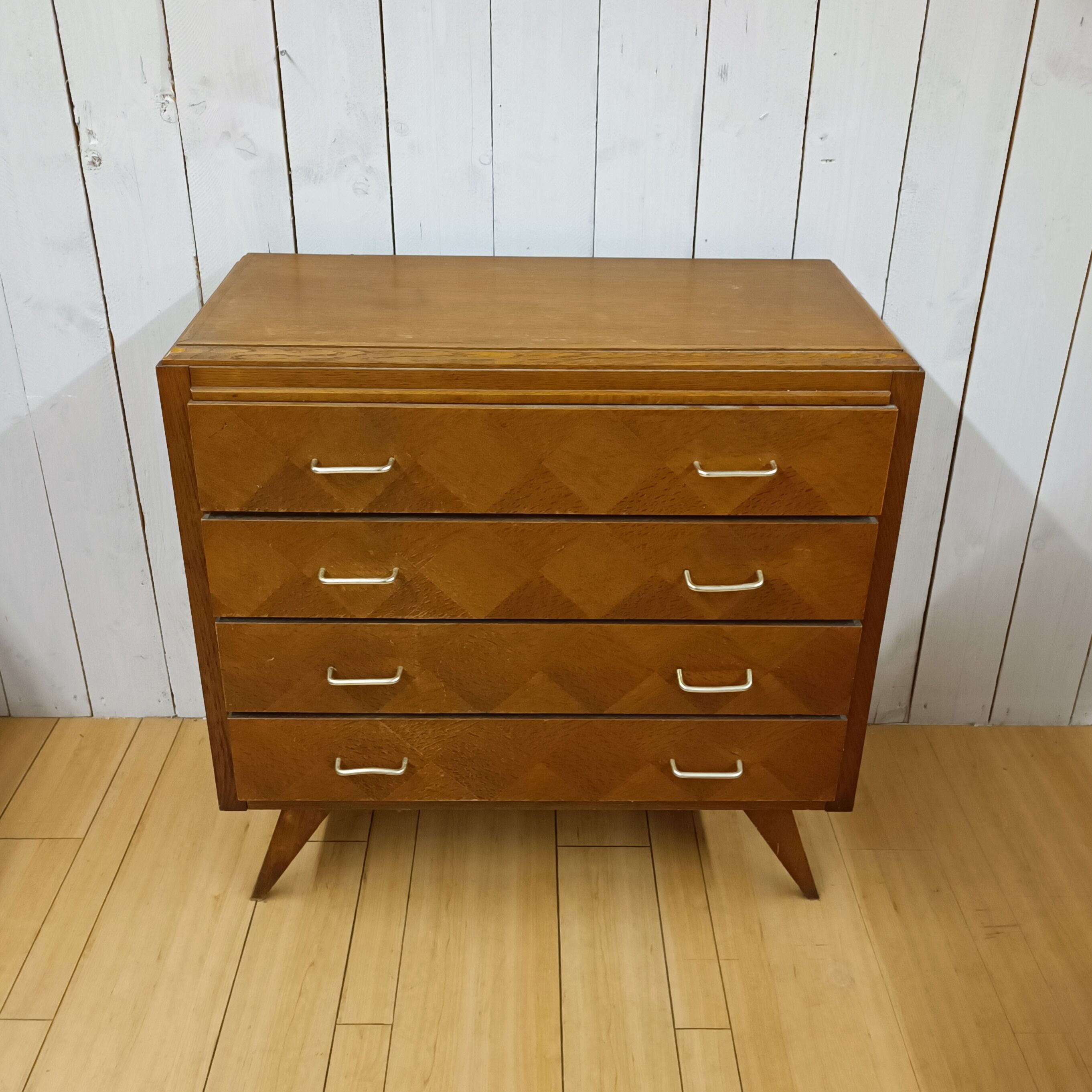 Vintage chest of drawers