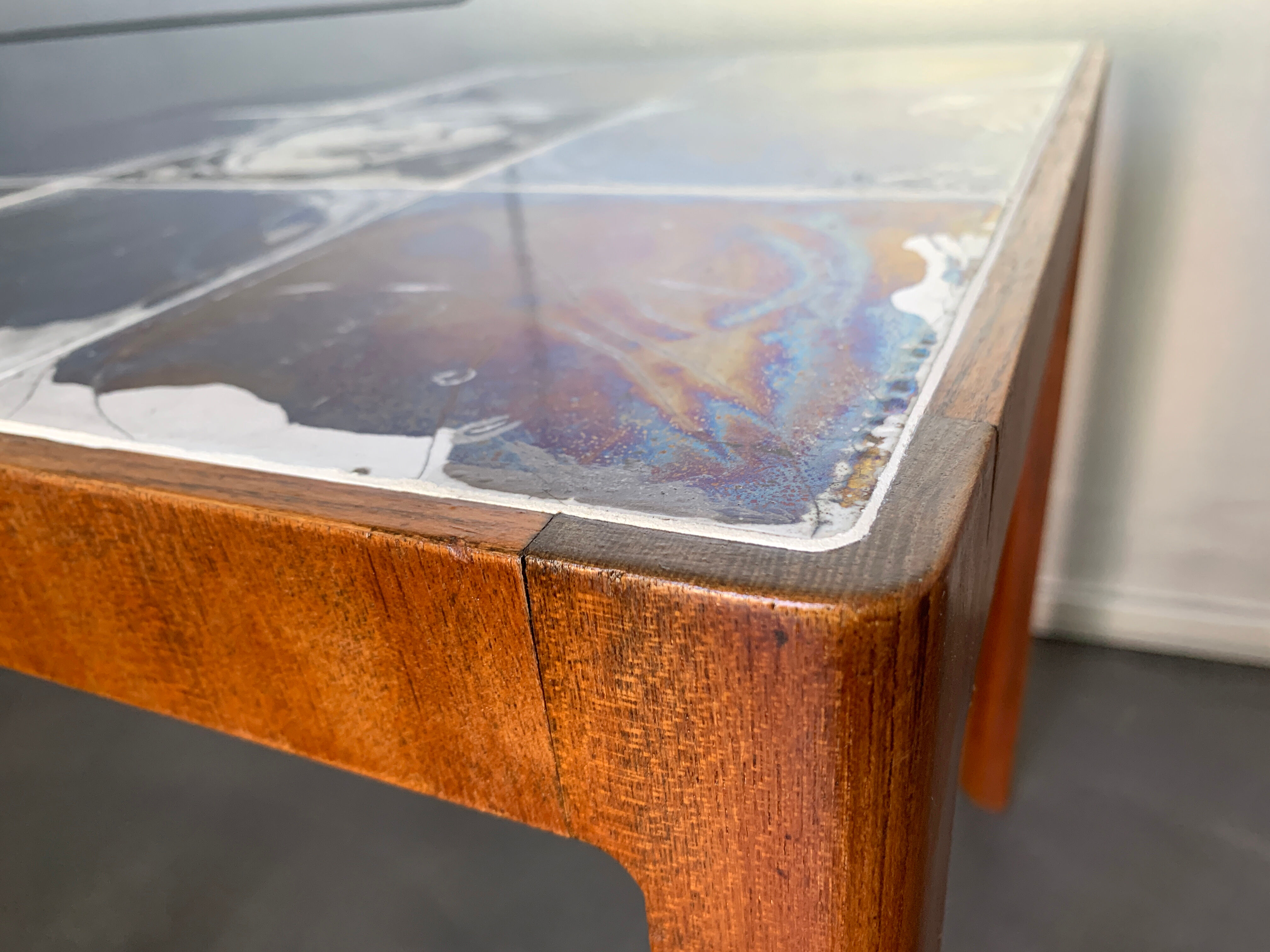 Vintage mahogany & ceramic enamel side table jens thirslund, kähler ceramic (hak), denmark