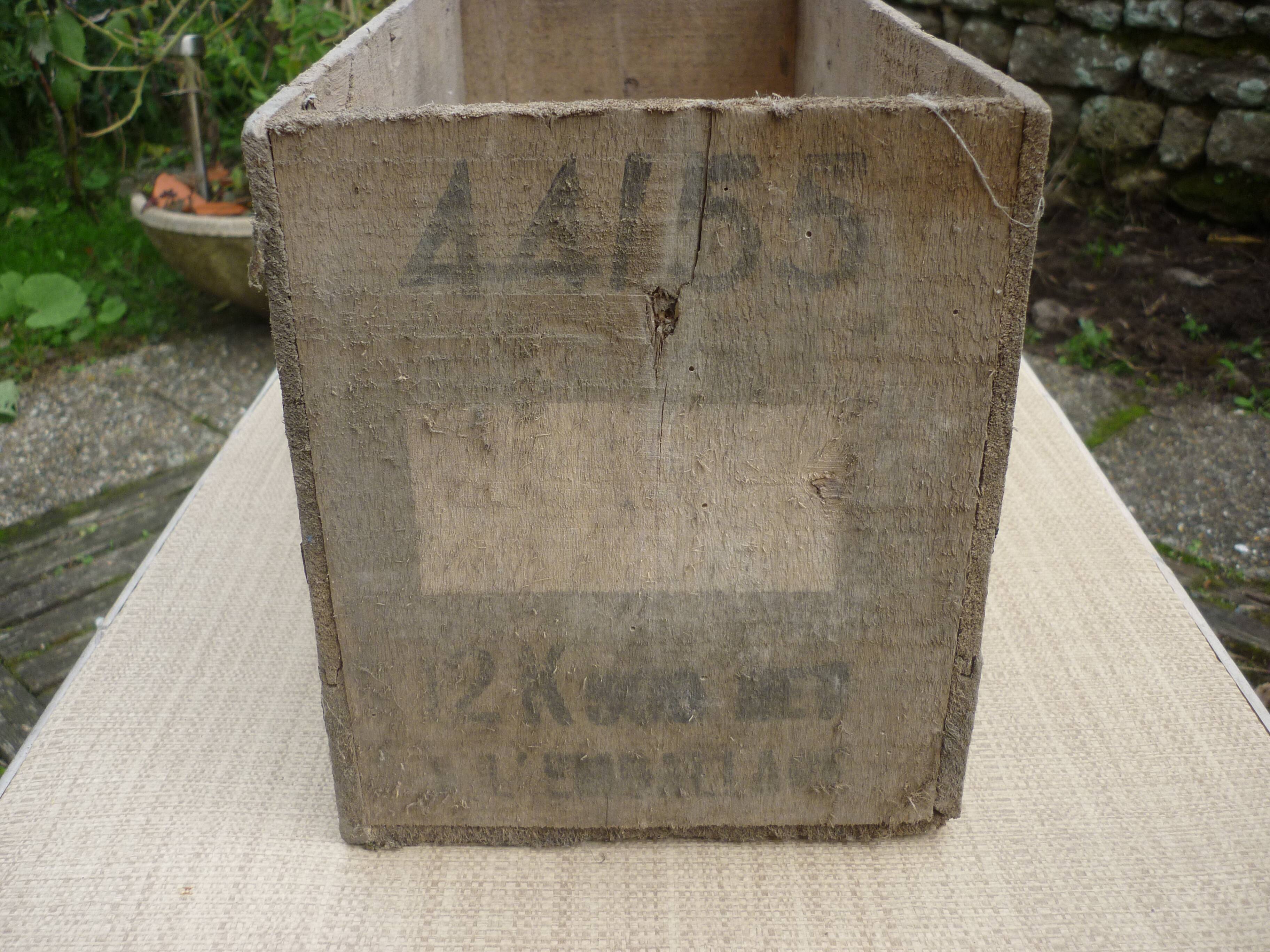 Old crate has plums wood