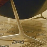 Couch Egg sculptural fibreglass of Walter S. Chenery for Lurashell